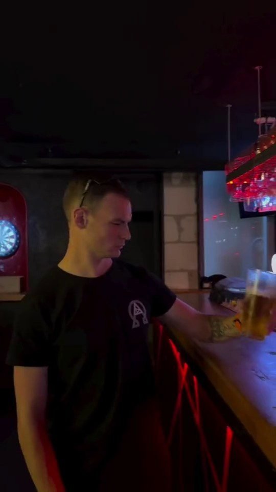 Une bière au comptoir du Social Place